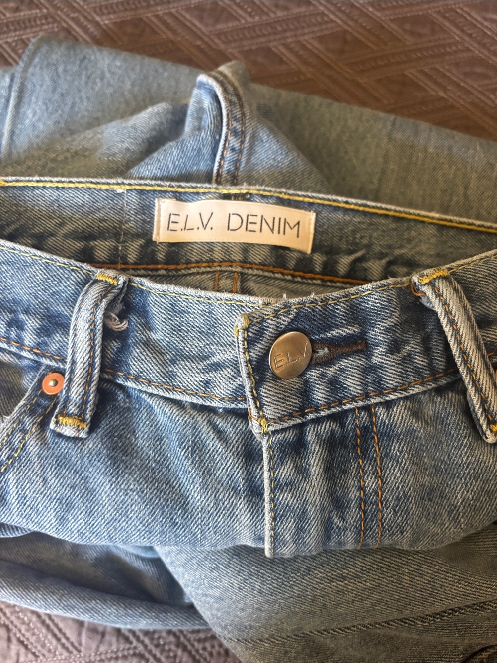 E.L.V. Reworked Jeans - Picture 4 of 4